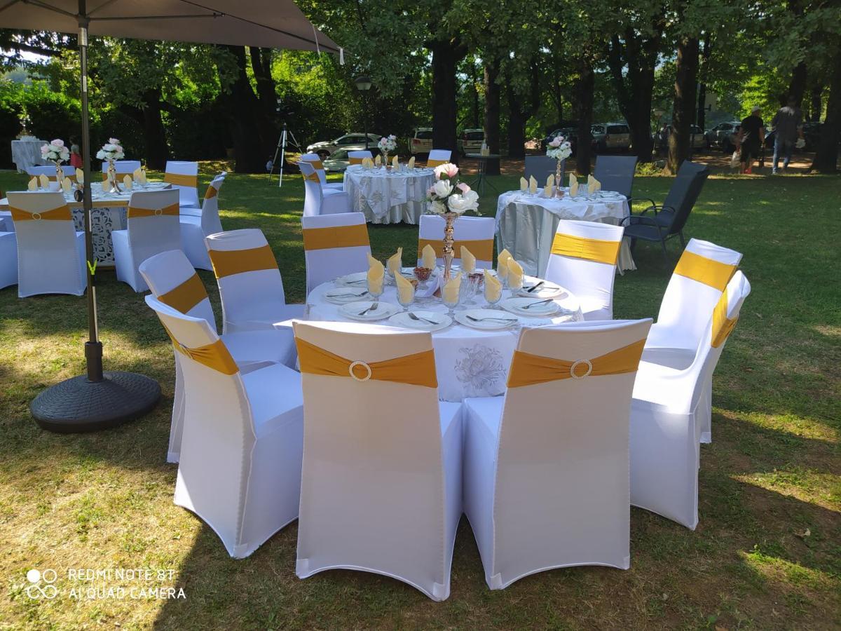 "La Selvetta" Bed And Breakfast Buguggiate Dış mekan fotoğraf