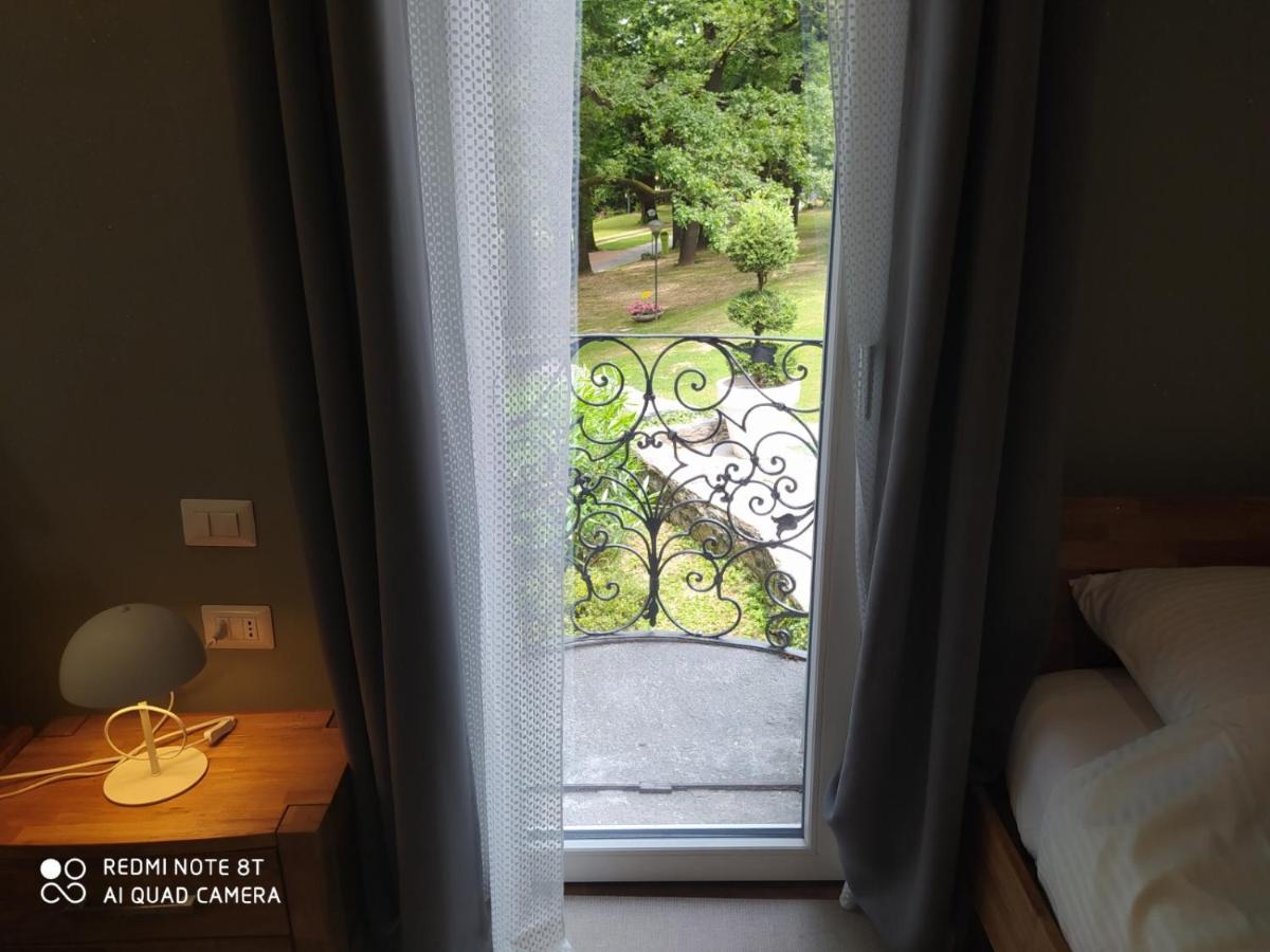 "La Selvetta" Bed And Breakfast Buguggiate Dış mekan fotoğraf