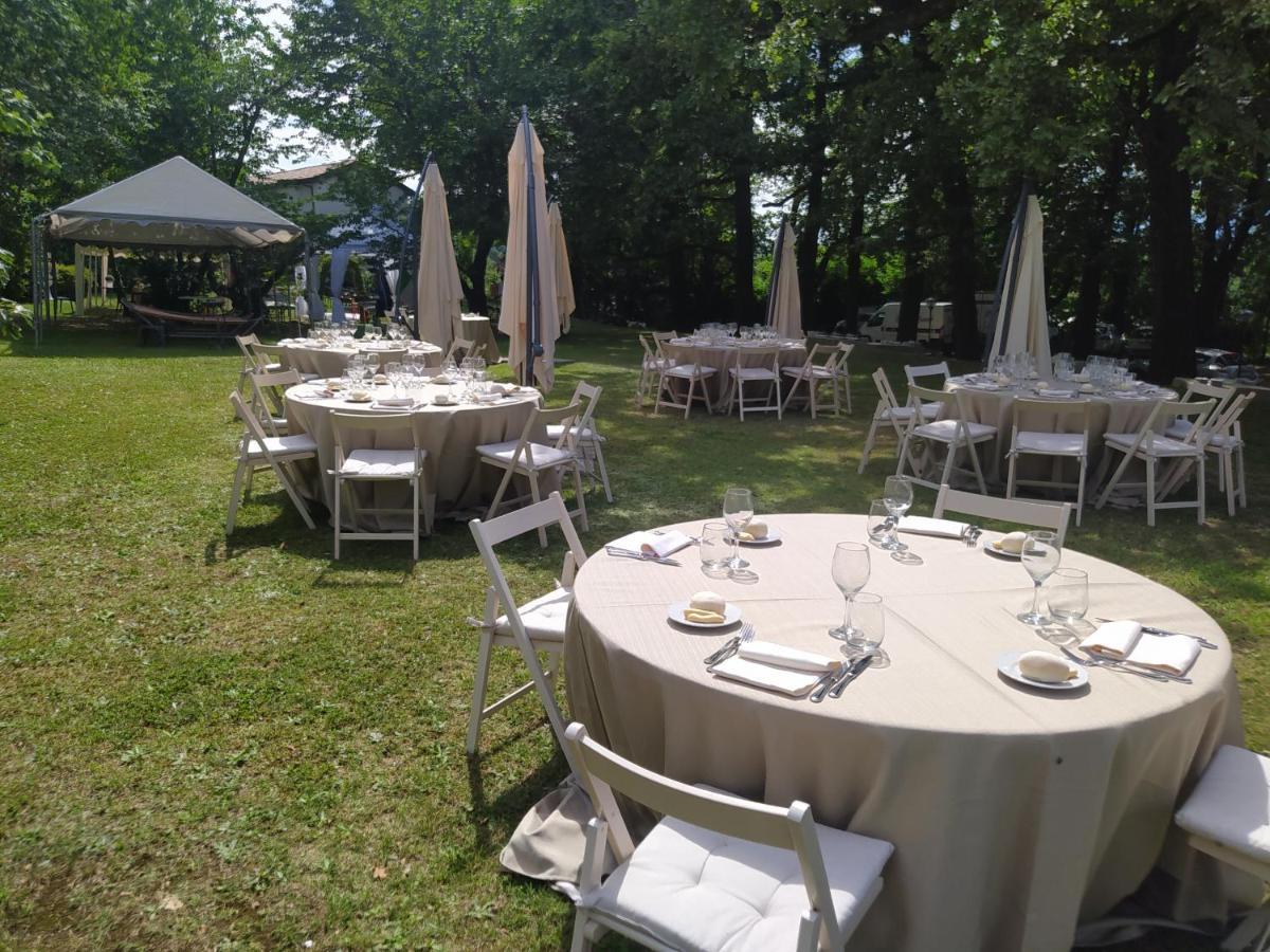 "La Selvetta" Bed And Breakfast Buguggiate Dış mekan fotoğraf