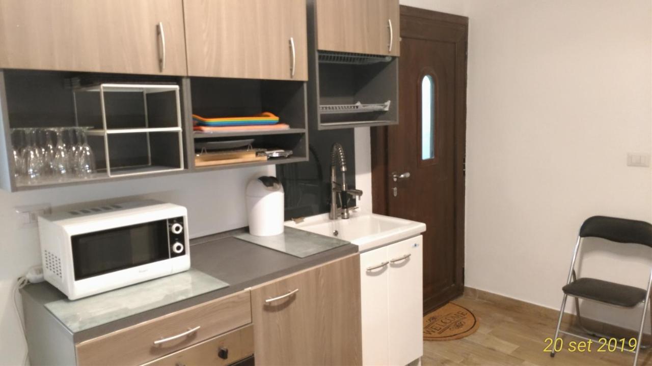 "La Selvetta" Bed And Breakfast Buguggiate Dış mekan fotoğraf