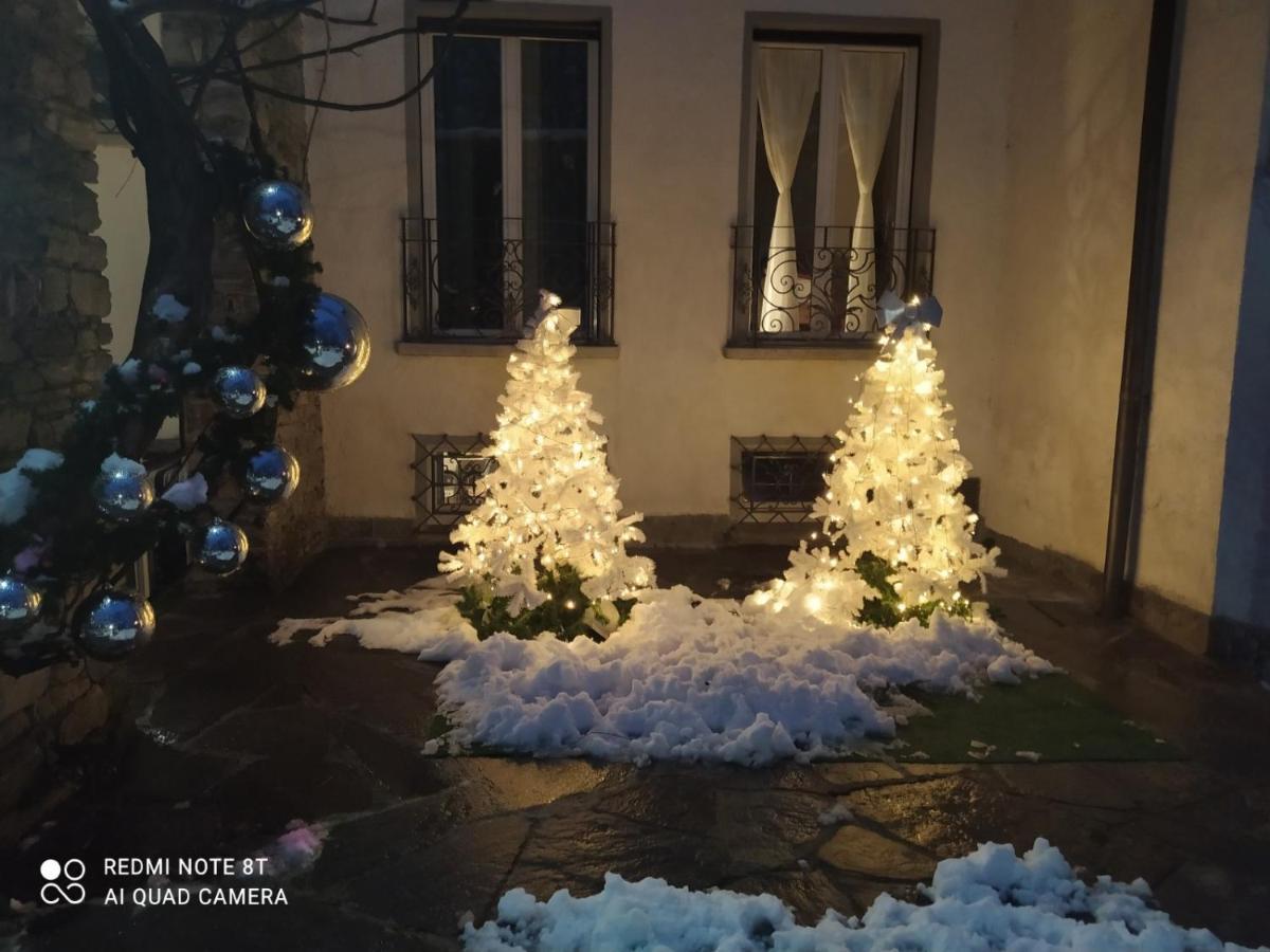 "La Selvetta" Bed And Breakfast Buguggiate Dış mekan fotoğraf