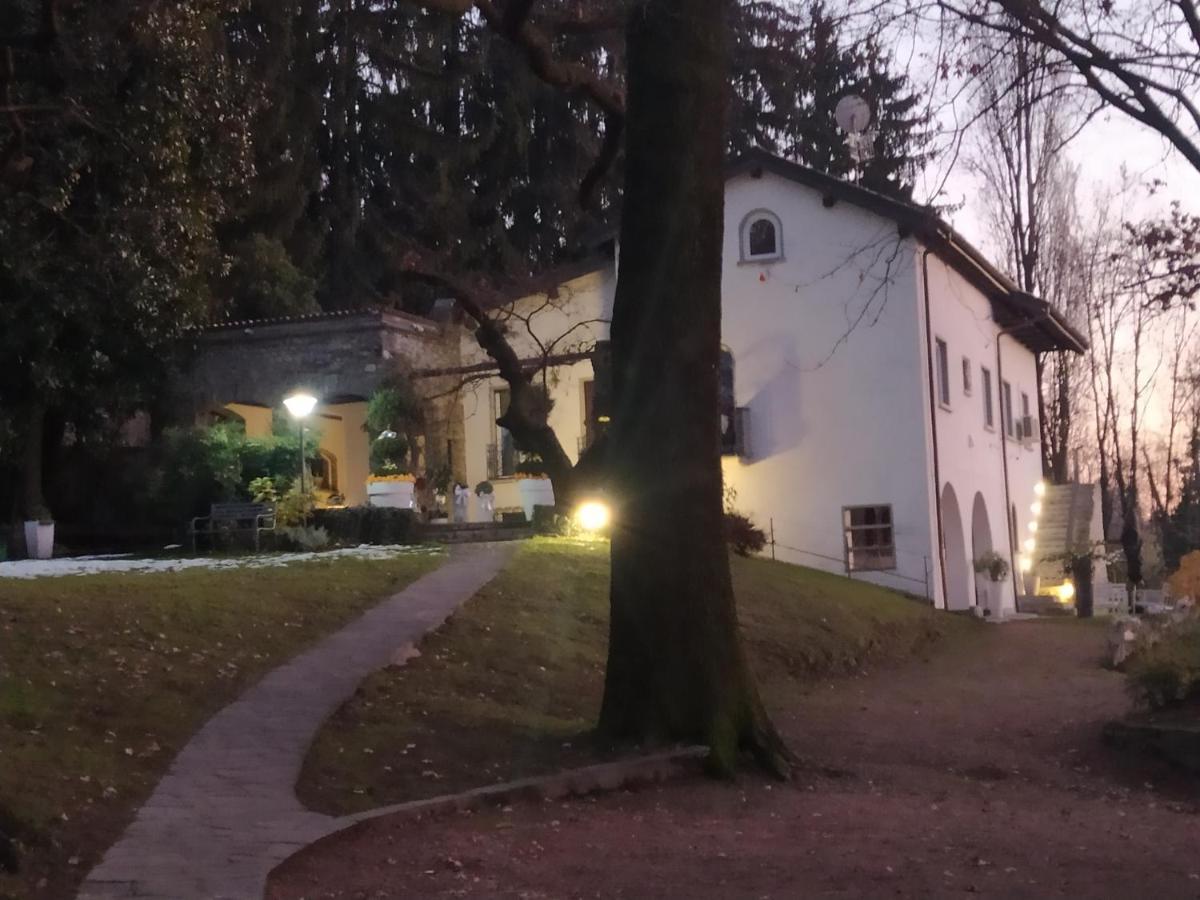 "La Selvetta" Bed And Breakfast Buguggiate Dış mekan fotoğraf