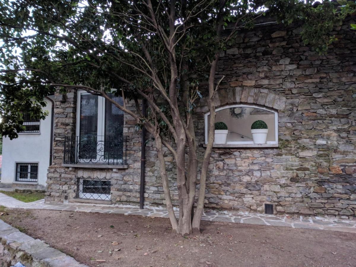 "La Selvetta" Bed And Breakfast Buguggiate Dış mekan fotoğraf