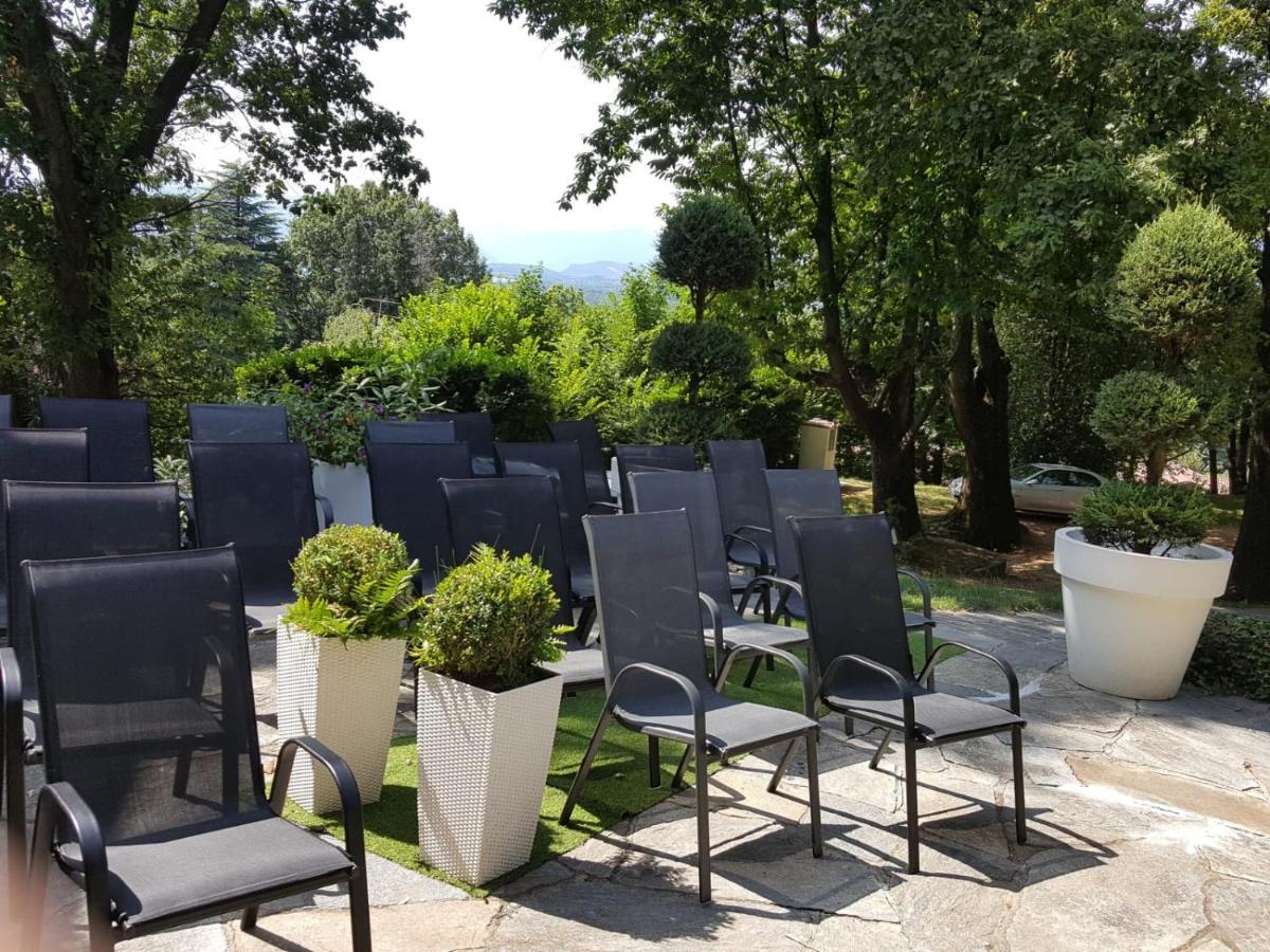 "La Selvetta" Bed And Breakfast Buguggiate Dış mekan fotoğraf