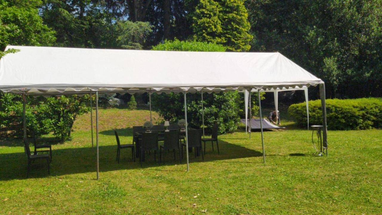 "La Selvetta" Bed And Breakfast Buguggiate Dış mekan fotoğraf